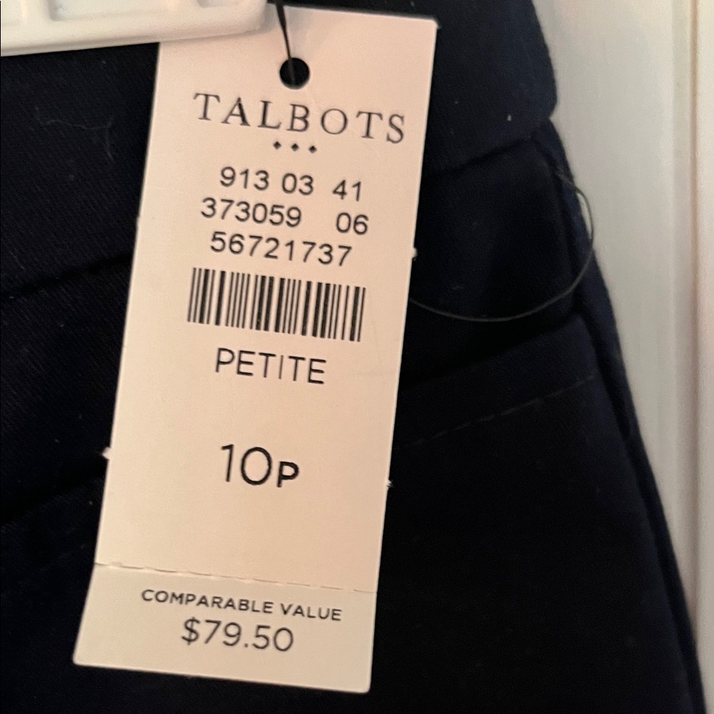 Talbots Black Skimmer Capri’s. NWT size 10P-perfect for summer!🖤 - Picture 2 of 9